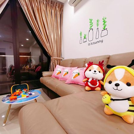 Legoland 3Min Lakeview Happyrainbowsuite 7Pax 2R2B Nusajaya  Exteriér fotografie