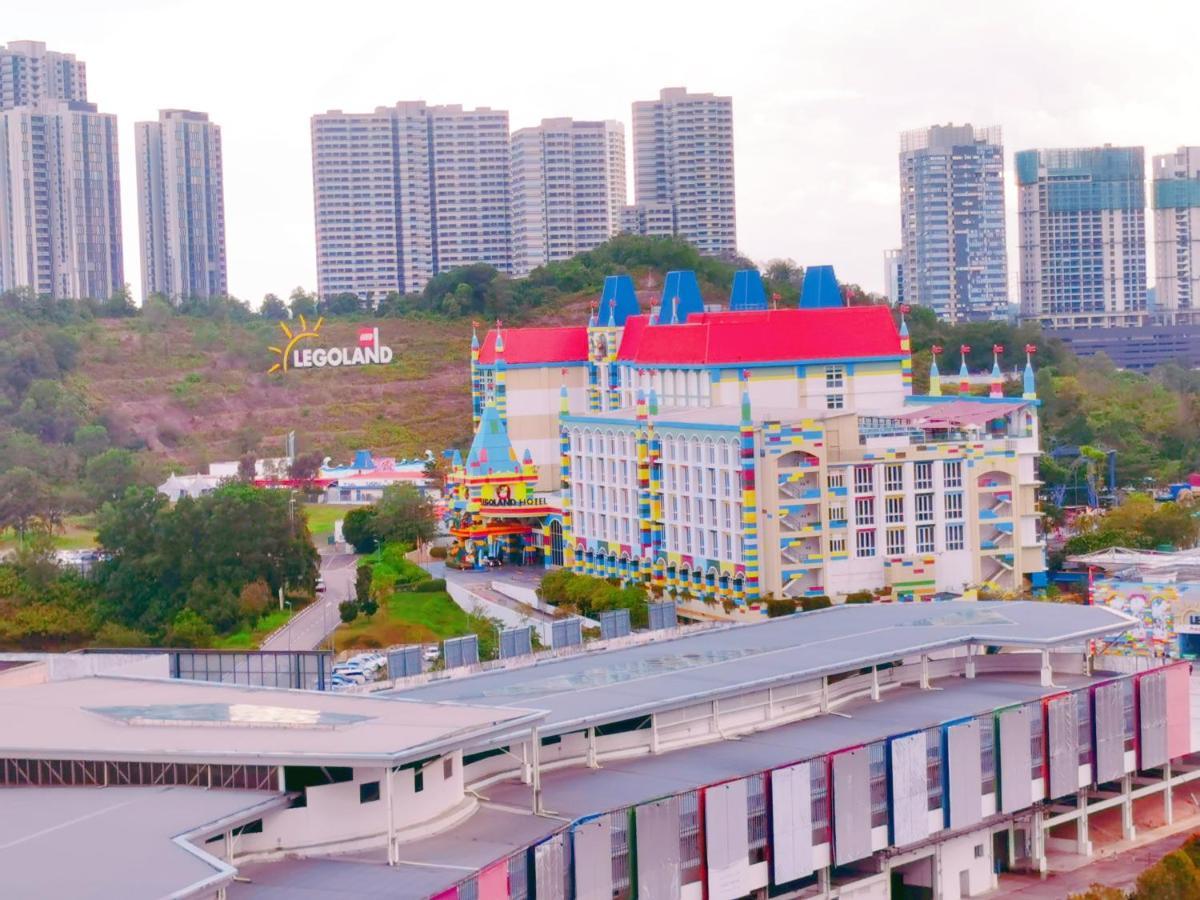 Legoland 3Min Lakeview Happyrainbowsuite 7Pax 2R2B Nusajaya  Exteriér fotografie
